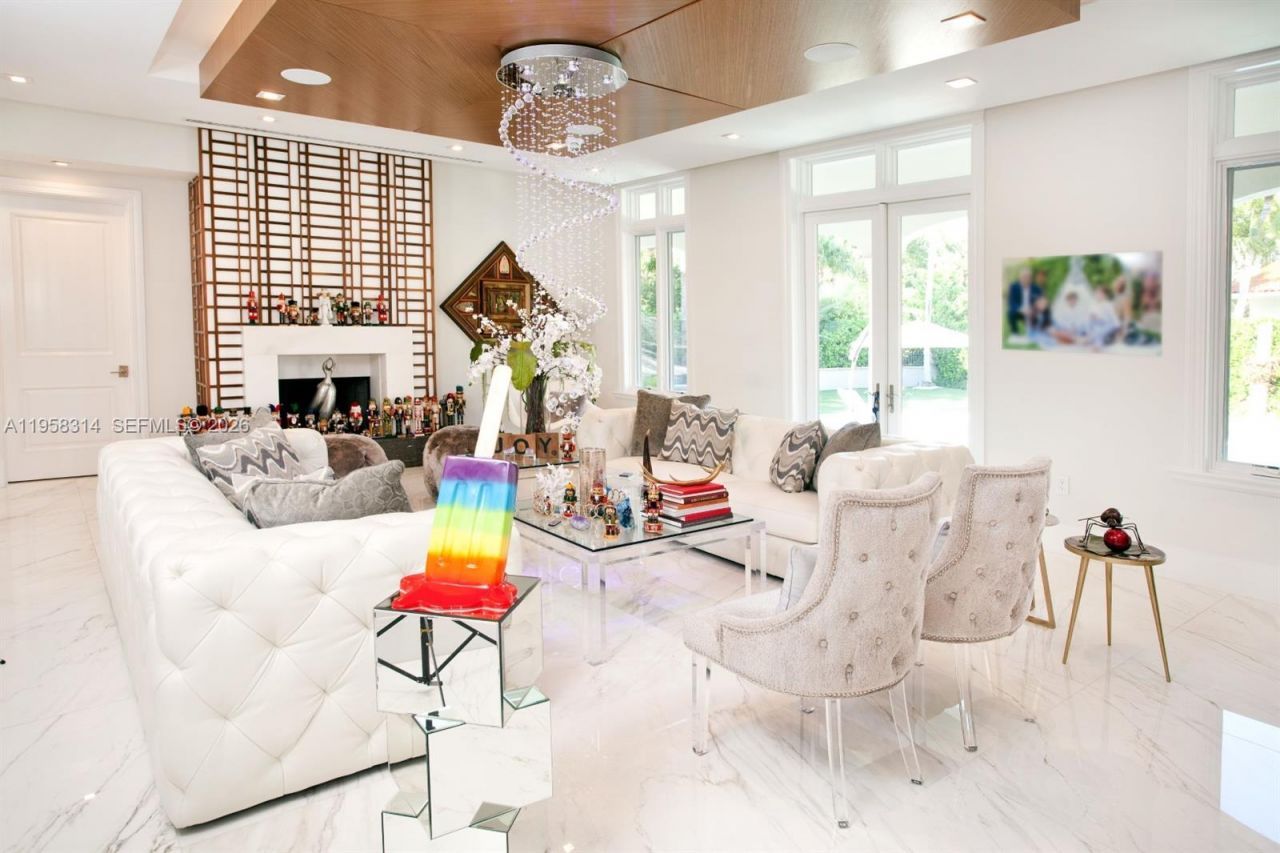 165 Paloma Dr, Coral Gables, FL 33143 Photo