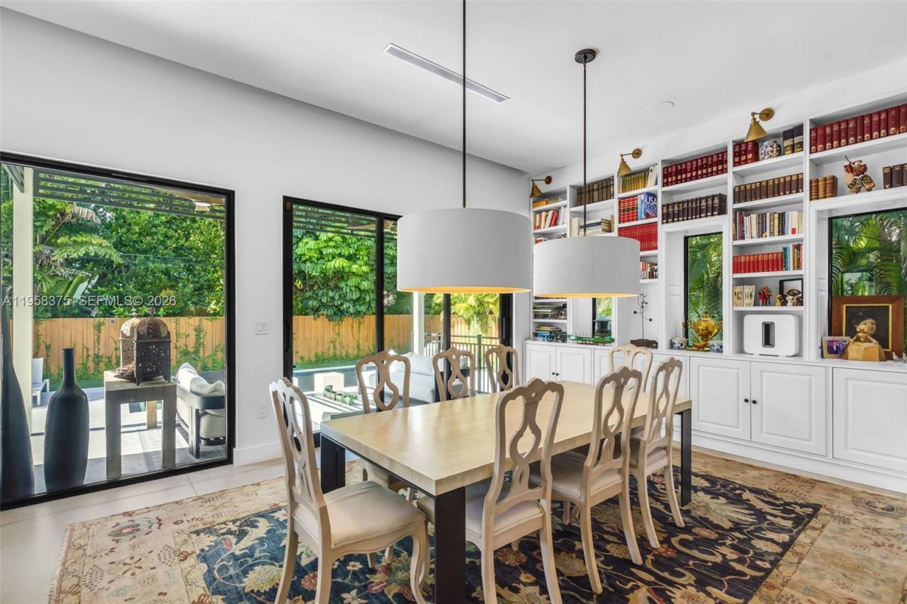 420 Palmwood Ln, Key Biscayne, FL 33149 Photo