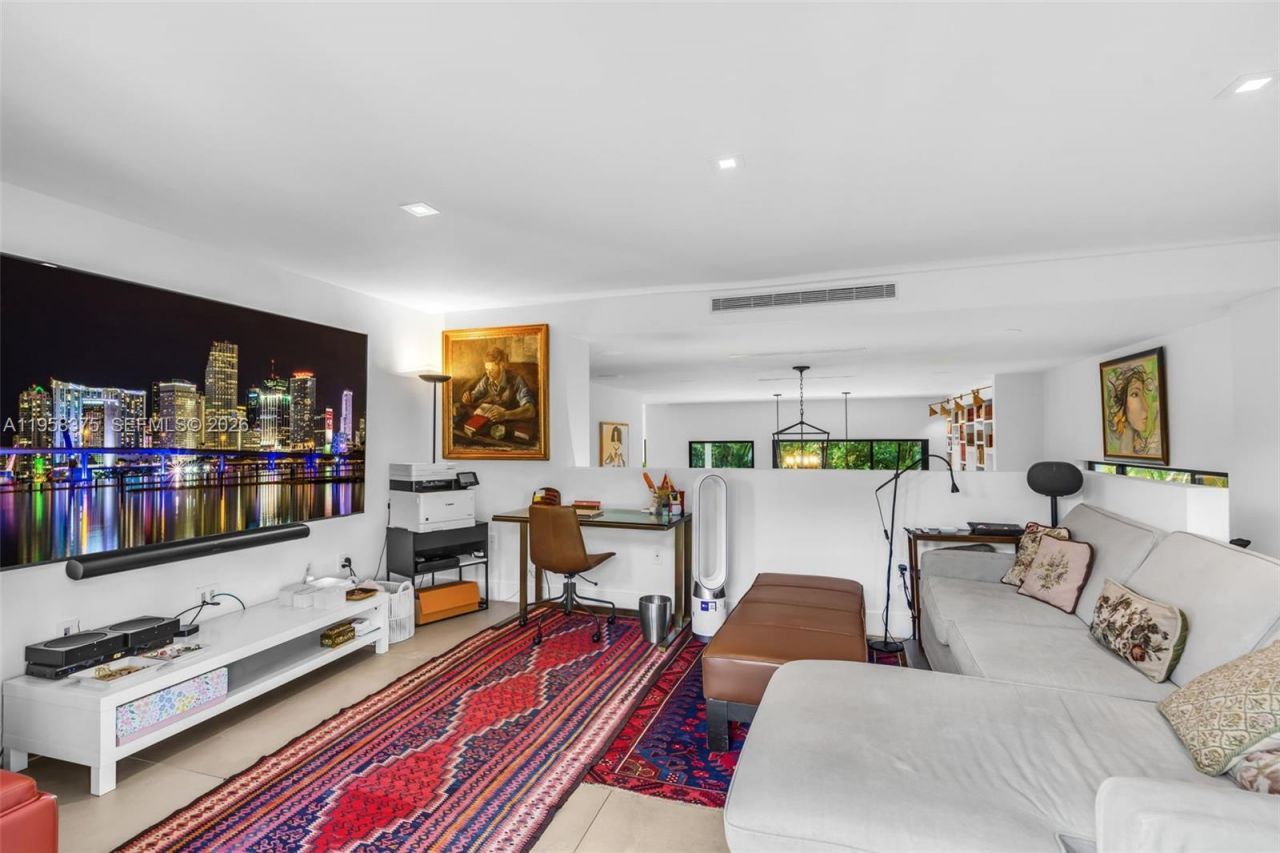 420 Palmwood Ln, Key Biscayne, FL 33149 Photo