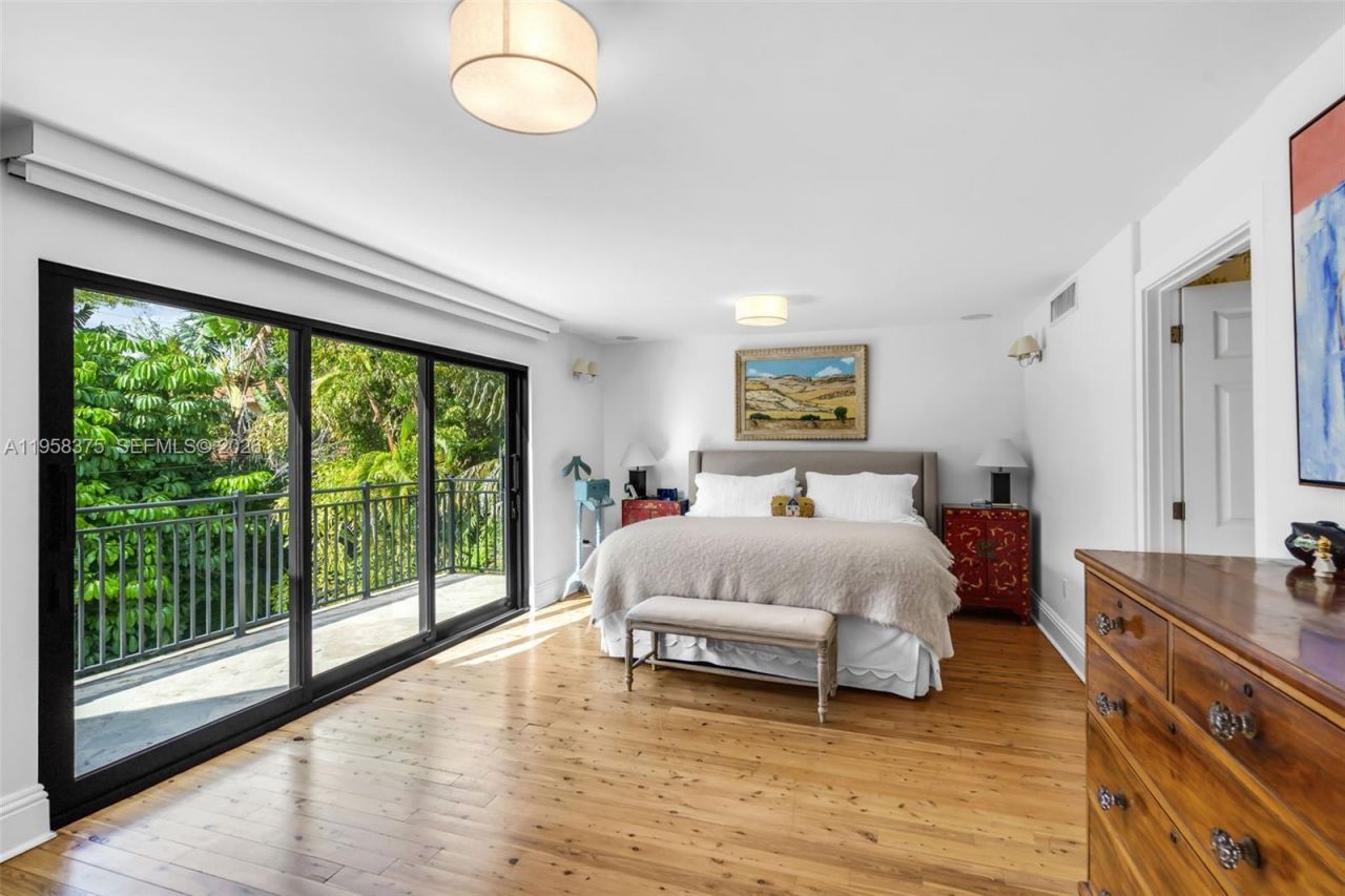 420 Palmwood Ln, Key Biscayne, FL 33149 Photo