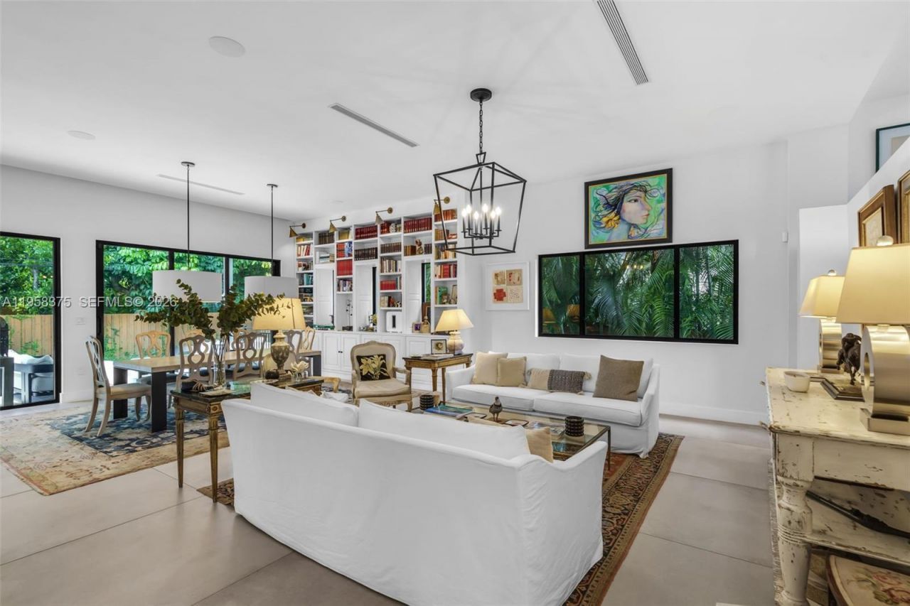 420 Palmwood Ln, Key Biscayne, FL 33149 Photo