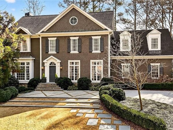 2740 Orchard Knob SE, Atlanta, GA 30339