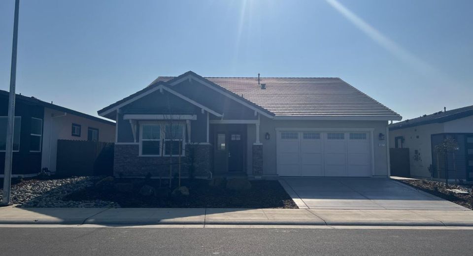 9017 Elliott Springs Dr, Elk Grove, CA 95624 Photo
