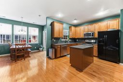 9038 Parlor Drive photo 4