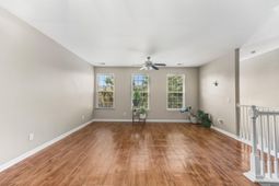 9038 Parlor Drive photo 4