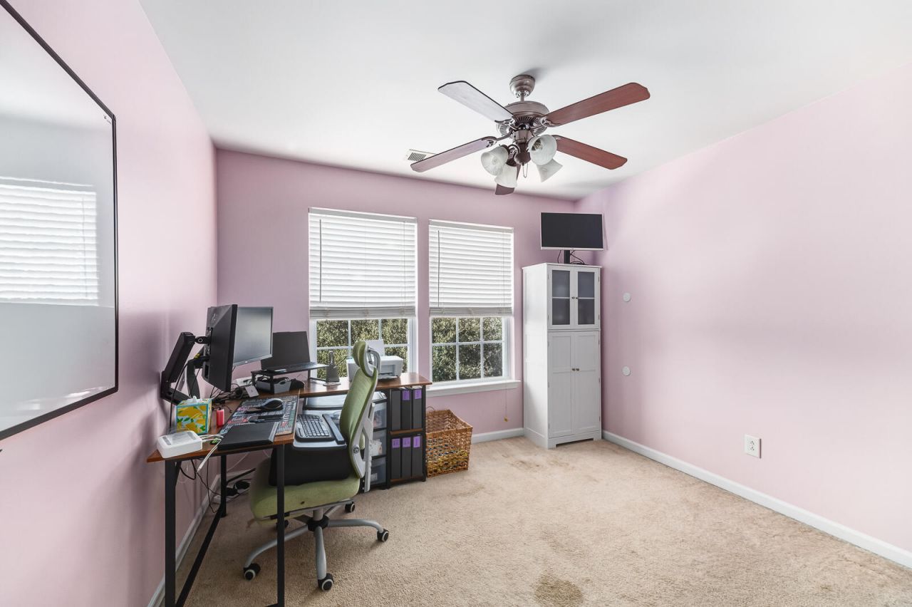 9038 Parlor Drive Photo 9