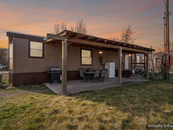 131 Adams St, Horseshoe Bend, ID 83629