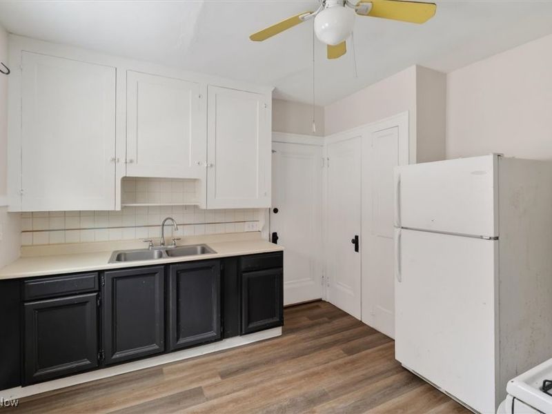 3264 W 130th Street, Cleveland, OH 44111 Photo 13