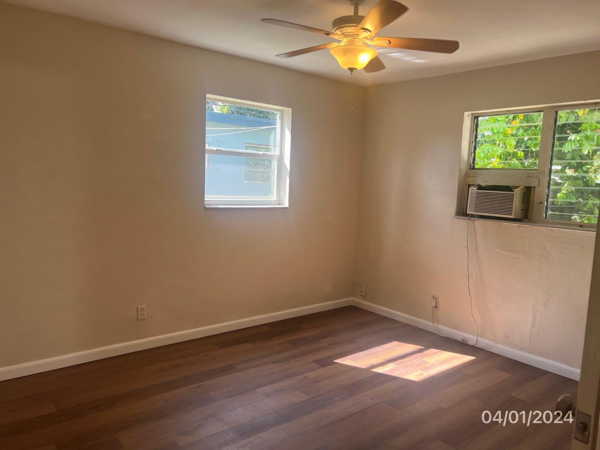 1055 Wyoming Avenue, Fort Lauderdale, FL 33312 Photo