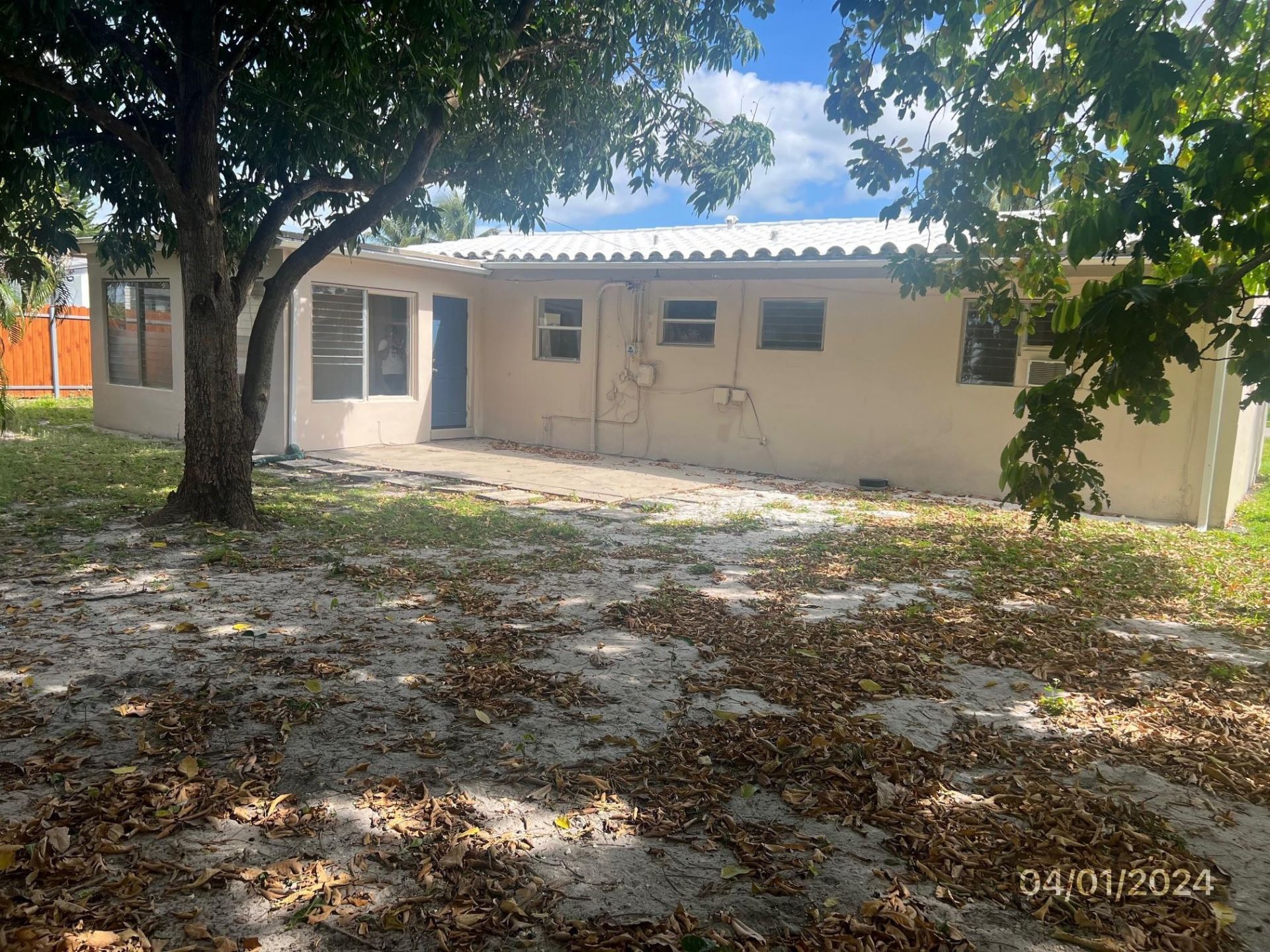 1055 Wyoming Avenue, Fort Lauderdale, FL 33312 Photo