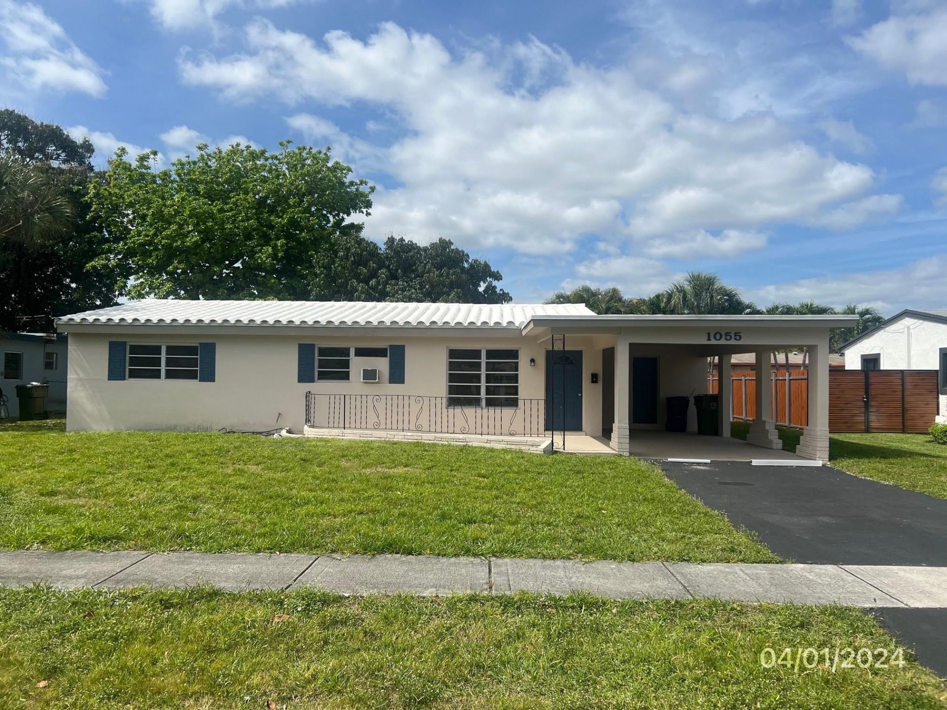 1055 Wyoming Avenue, Fort Lauderdale, FL 33312 Photo
