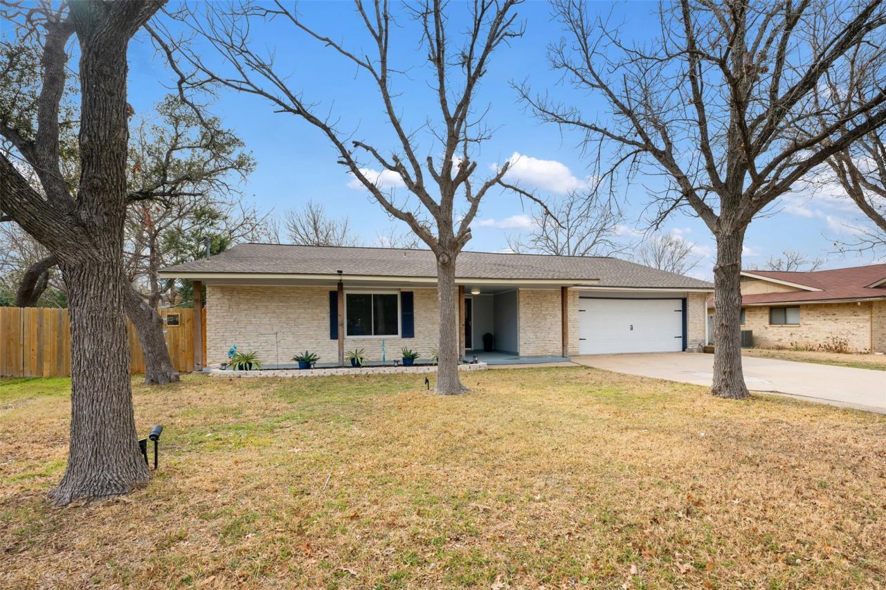 117 Shady Oak Dr, Georgetown, TX 78628 Main Photo