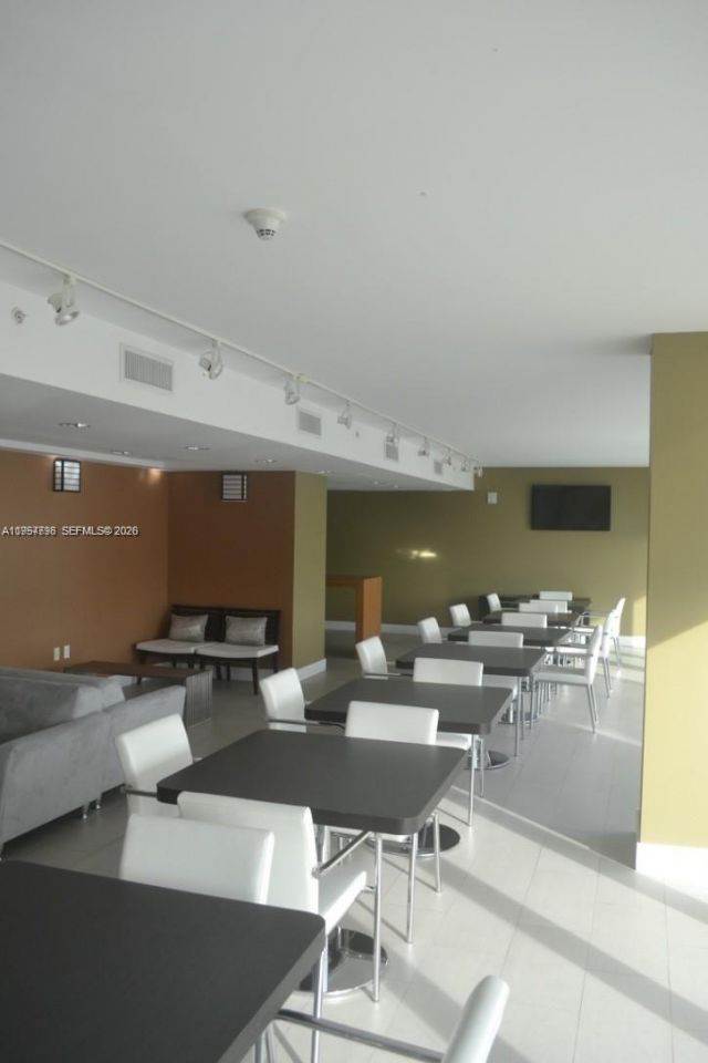 1861 NW S River Dr, Unit 907, Miami, FL 33125 Photo