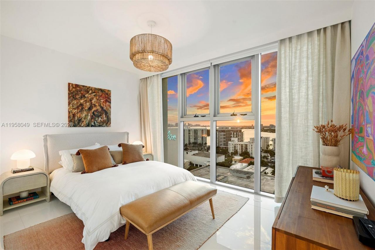 6899 Collins Ave , Unit 1810, Miami Beach, FL 33141 Photo