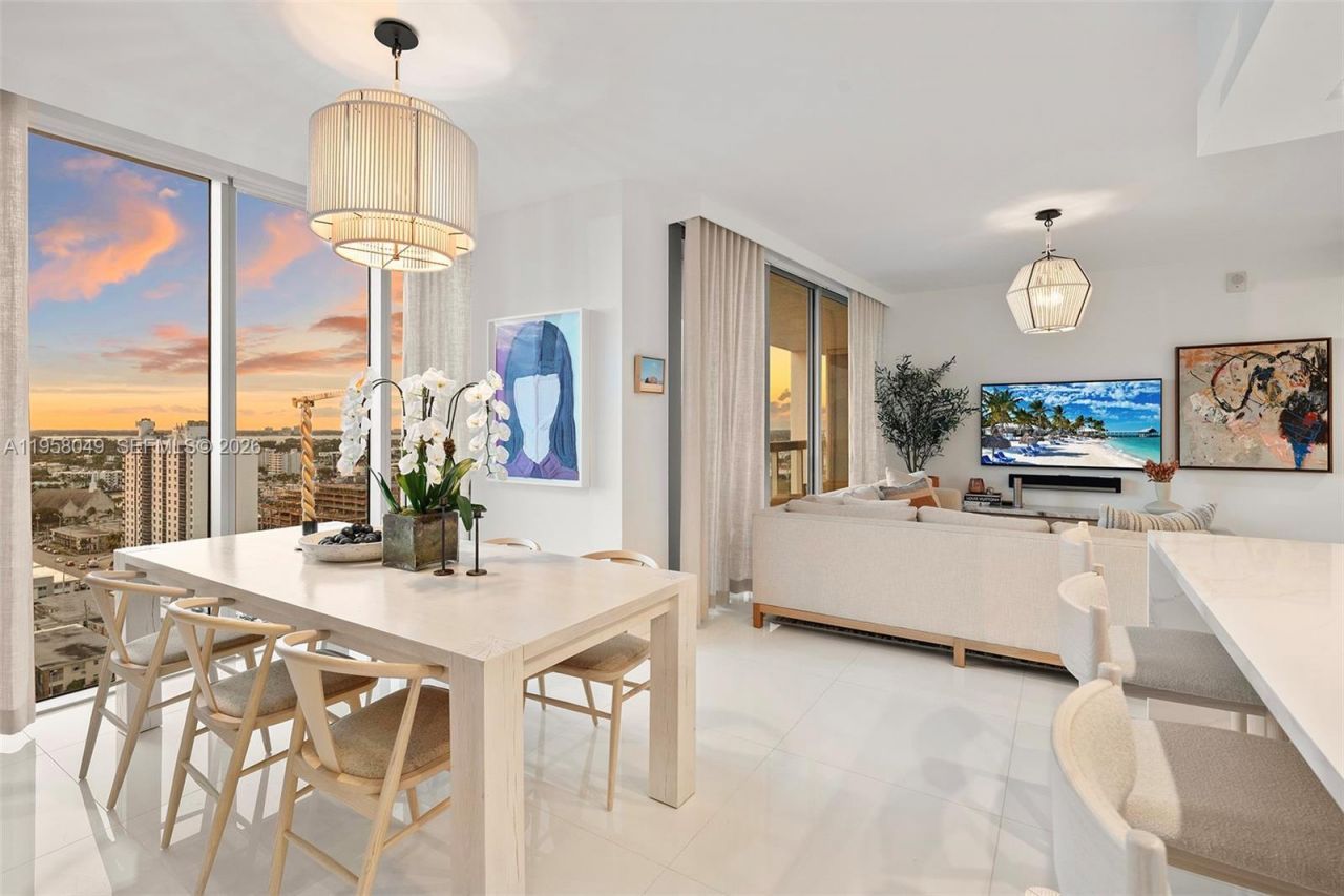 6899 Collins Ave, Unit 1810, Miami Beach, FL 33141 Photo