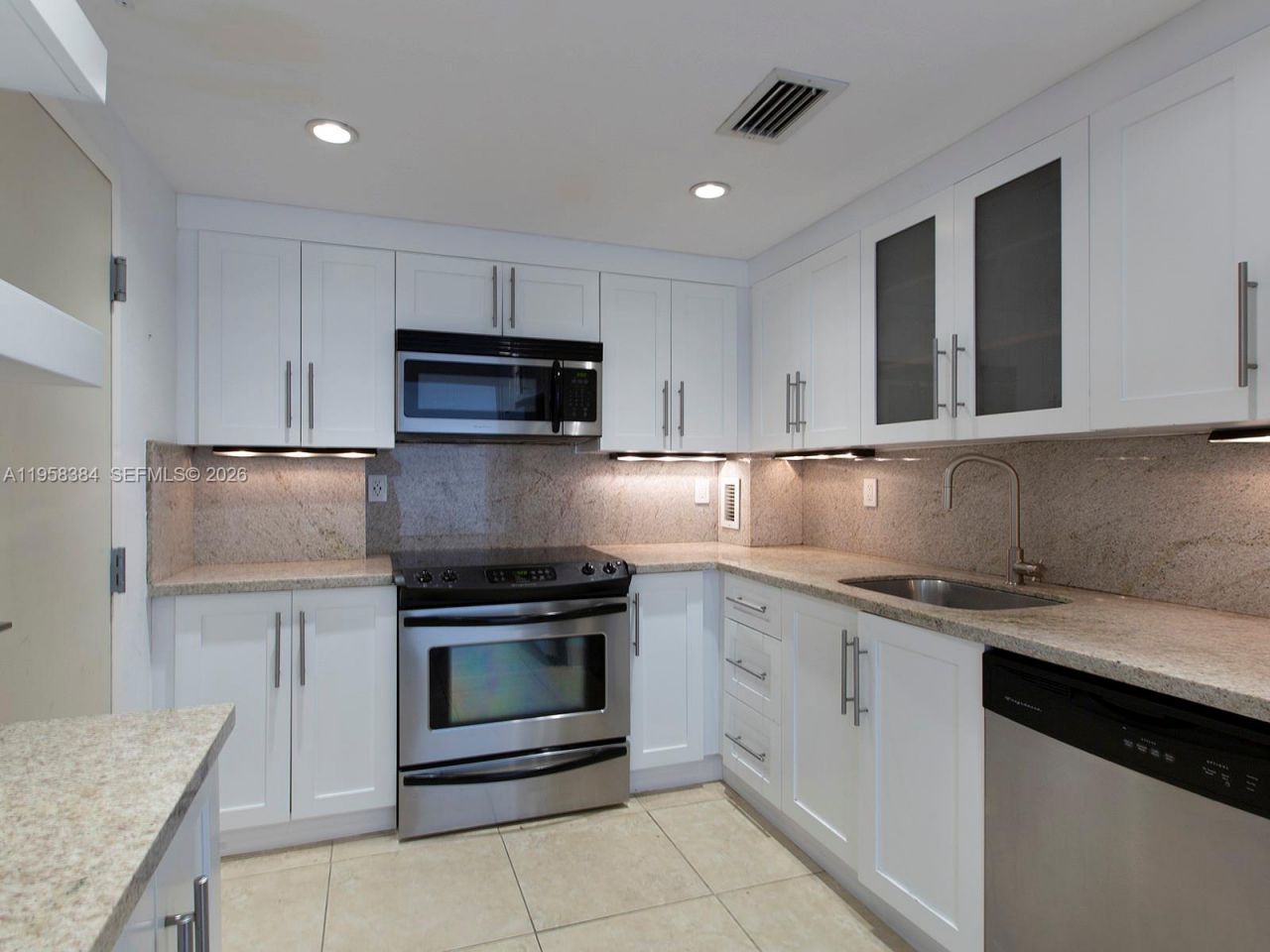 90 Edgewater Dr, Unit 1206, Coral Gables, FL 33133 Photo