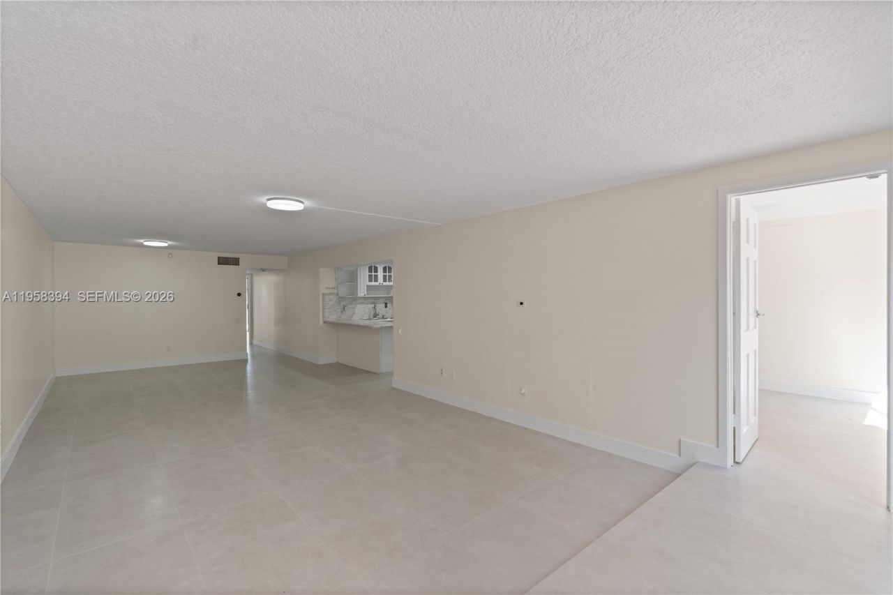 6907 SW 115 Pl , Unit D40, Miami, FL 33173 Photo