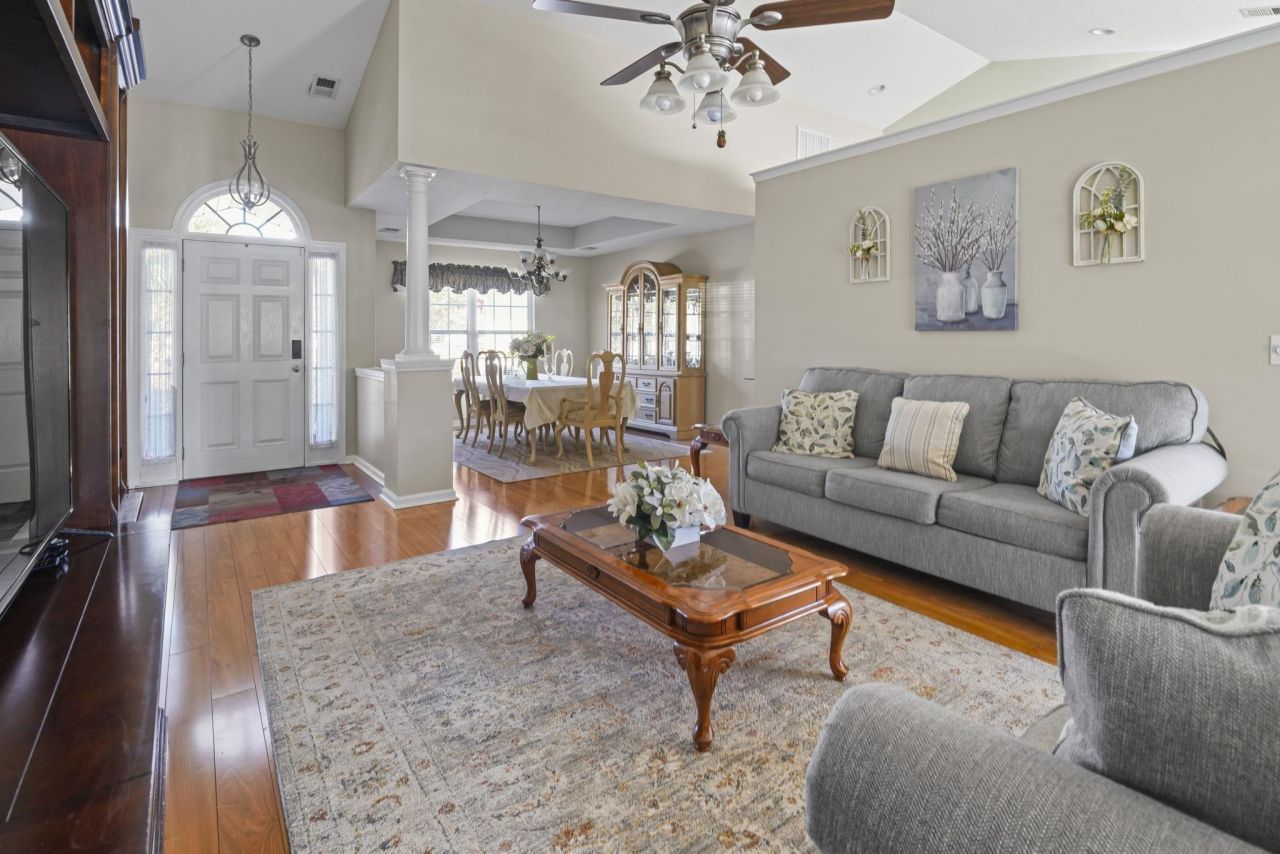 4367 Heartwood Ln. Photo 16