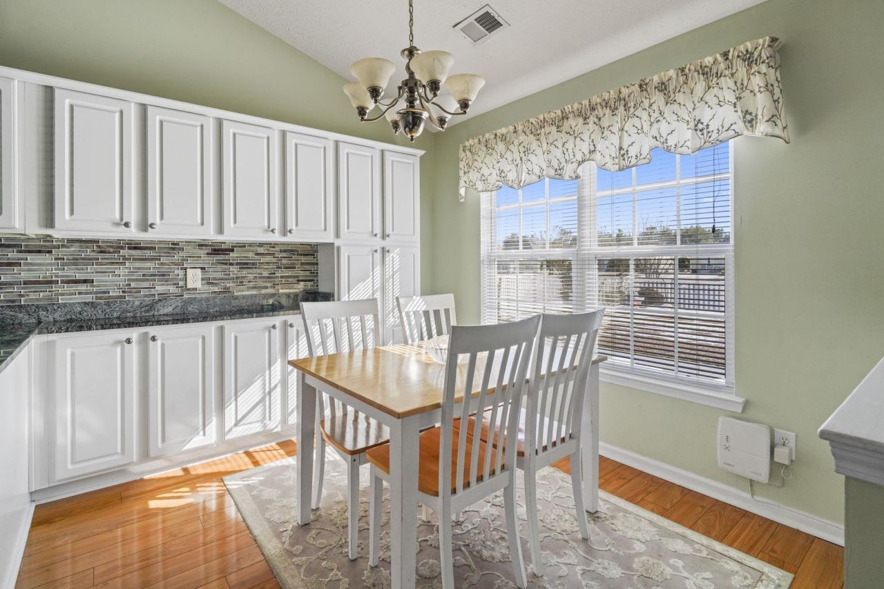 4367 Heartwood Ln. Photo 18