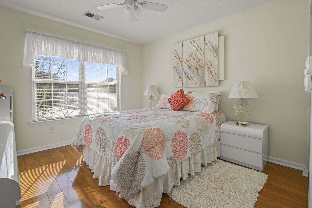 4367 Heartwood Ln. Photo 34