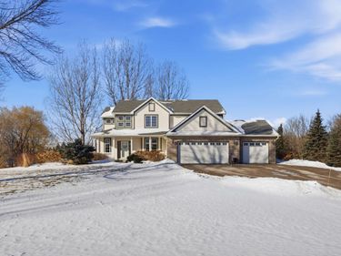 5135 Country Circle, Loretto, MN 55357