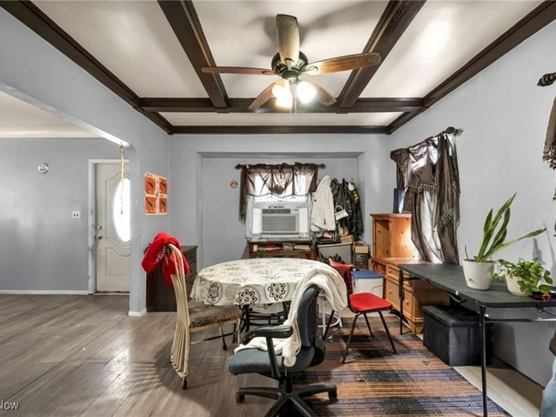 445 E 109th Street, Cleveland, OH 44108 Photo 14