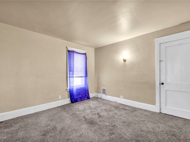 445 E 109th Street, Cleveland, OH 44108 Photo 25