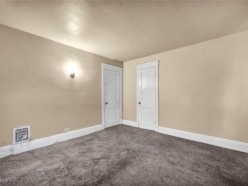 445 E 109th Street, Cleveland, OH 44108 Photo 27