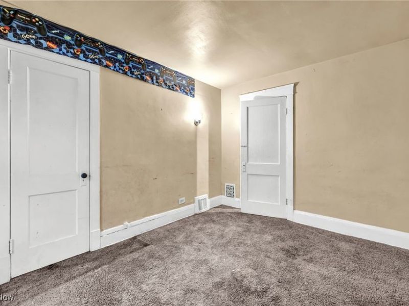 445 E 109th Street, Cleveland, OH 44108 Photo 36