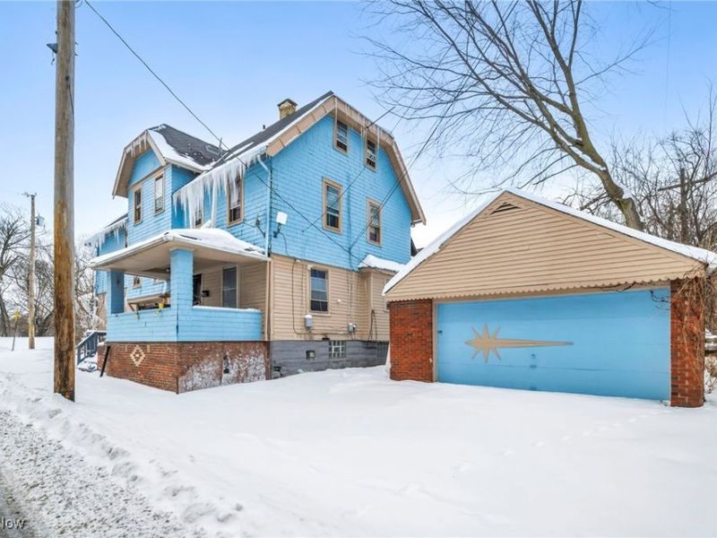 445 E 109th Street, Cleveland, OH 44108 Photo 4