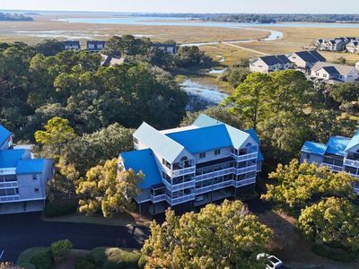 2413 Racquet Club Drive, Seabrook Island, SC 29455
