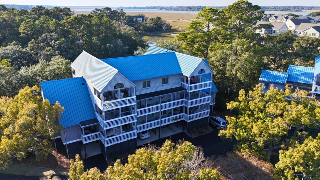 2413 Racquet Club Drive Photo 20