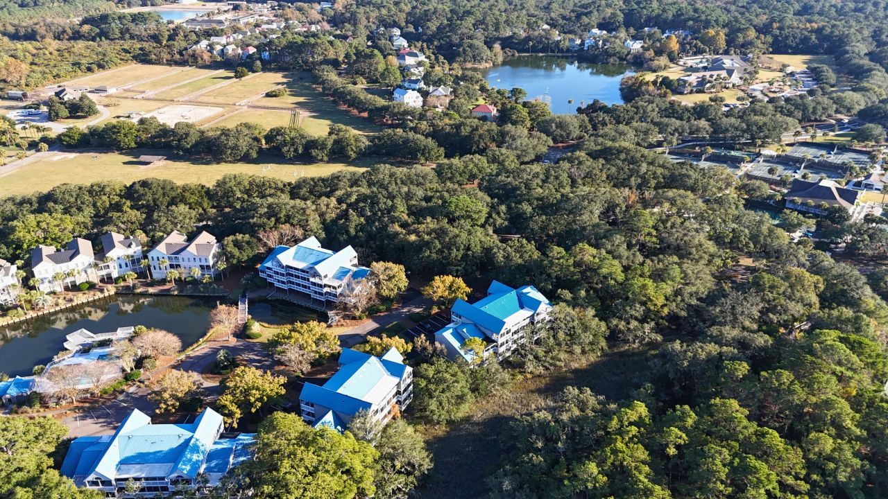 2413 Racquet Club Drive Photo 25