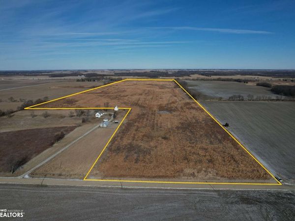 U.S. Route 24, Watseka, IL 60970