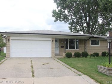 36778 Wayne Drive, Sterling Heights, MI 48312
