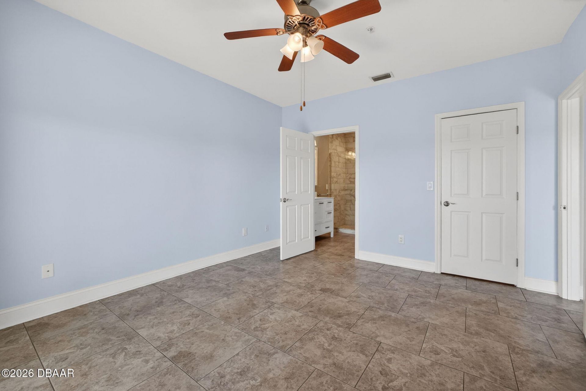 2700 N Peninsula Avenue, New Smyrna Beach, FL 32169 Photo