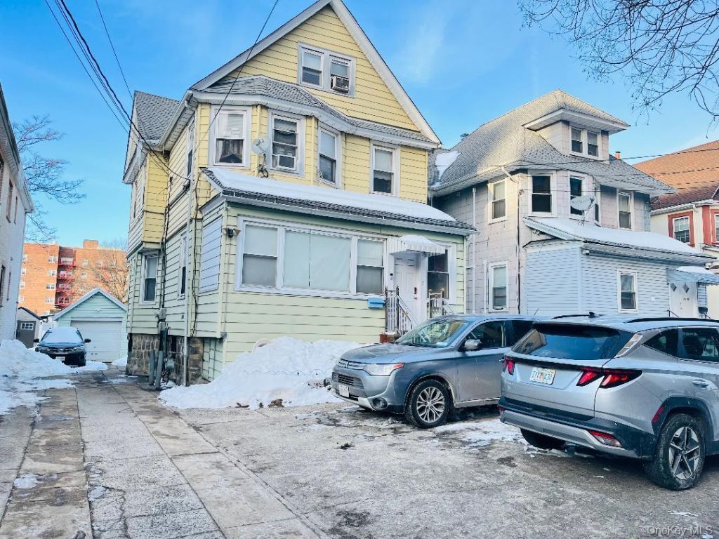 14705 35th Avenue, Flushing, NY 11354 Main Photo