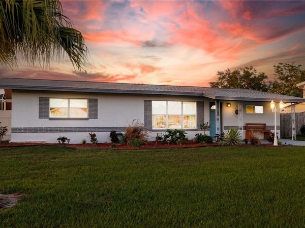 8415 IRIS AVENUE, SEMINOLE, FL 33777