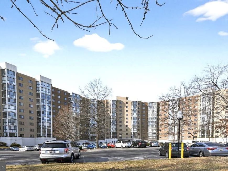 15115 Interlachen Drive, Unit 3-812, Silver Spring, MD 20906 Main Photo