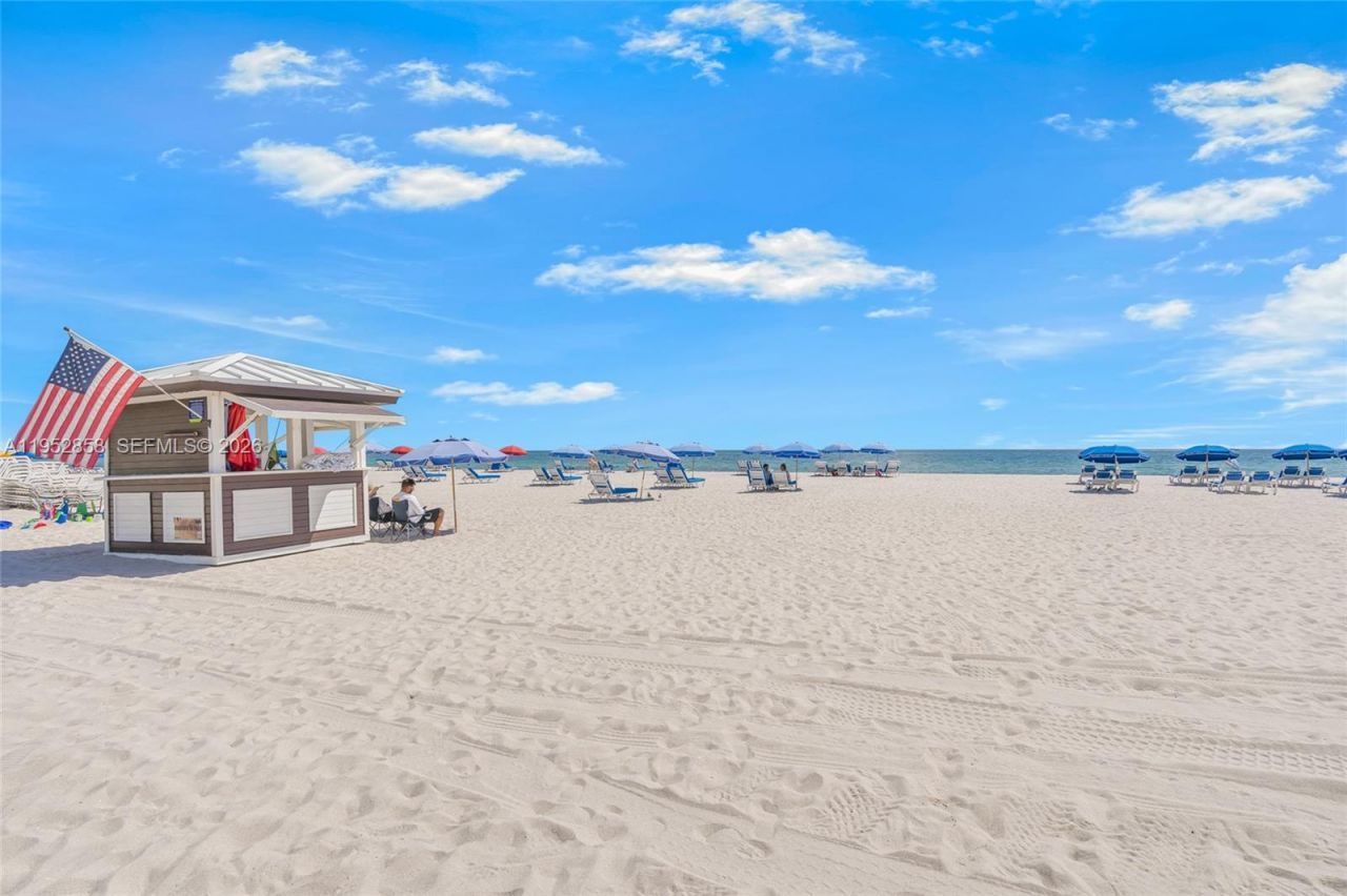 4141 Collins Ave, Unit 201, Miami Beach, FL 33140 Photo