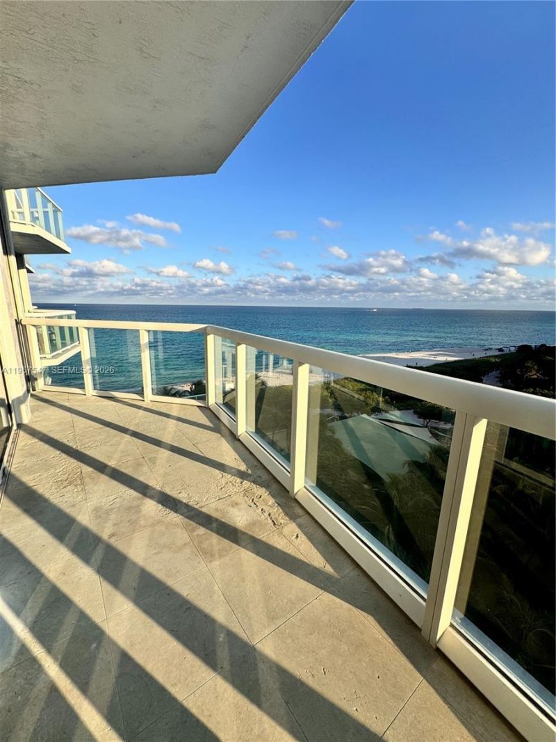 6515 Collins Ave , Unit 905, Miami Beach, FL 33141 Photo