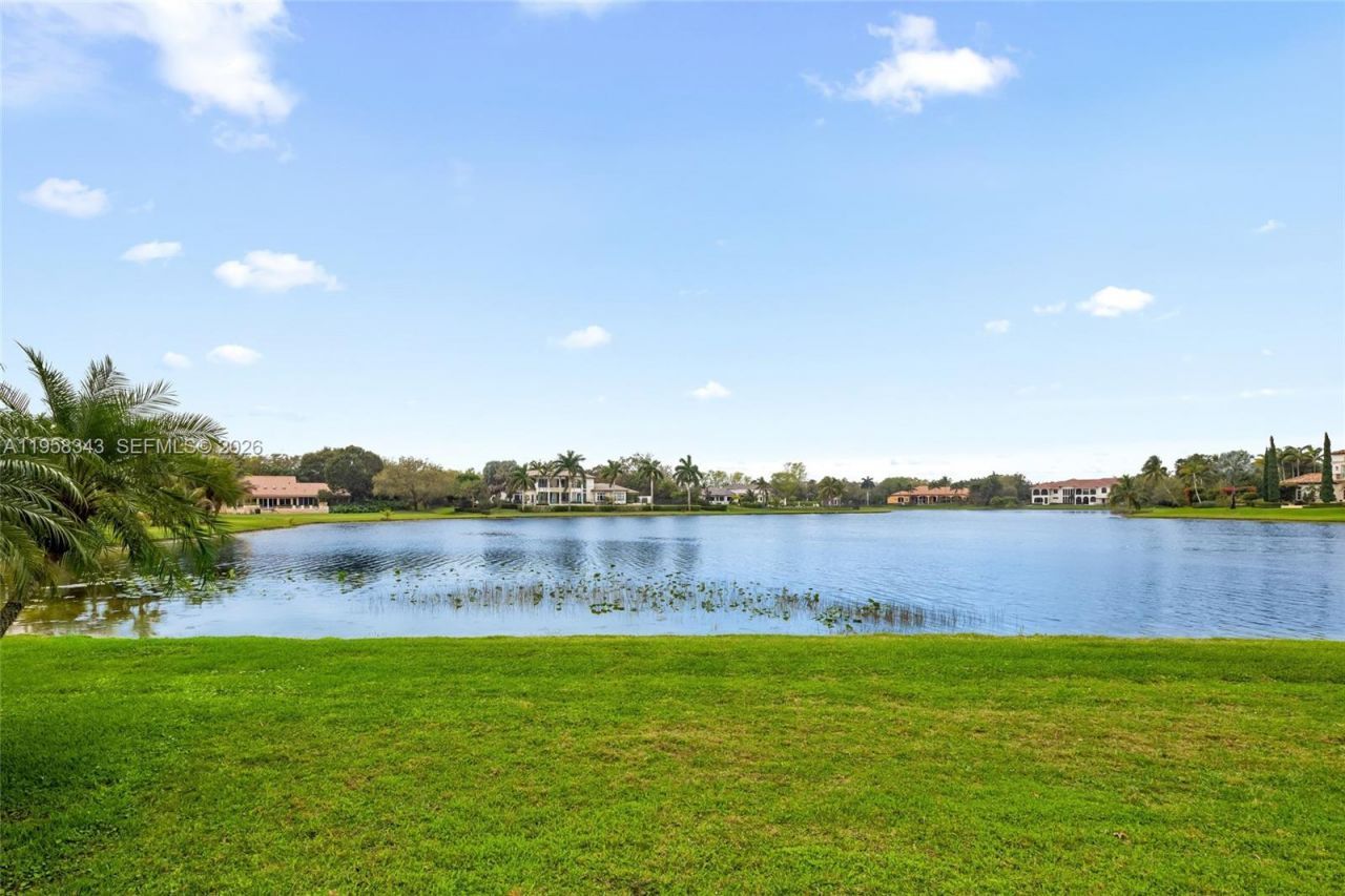 2965 Surrey Ln, Weston, FL 33331 Photo