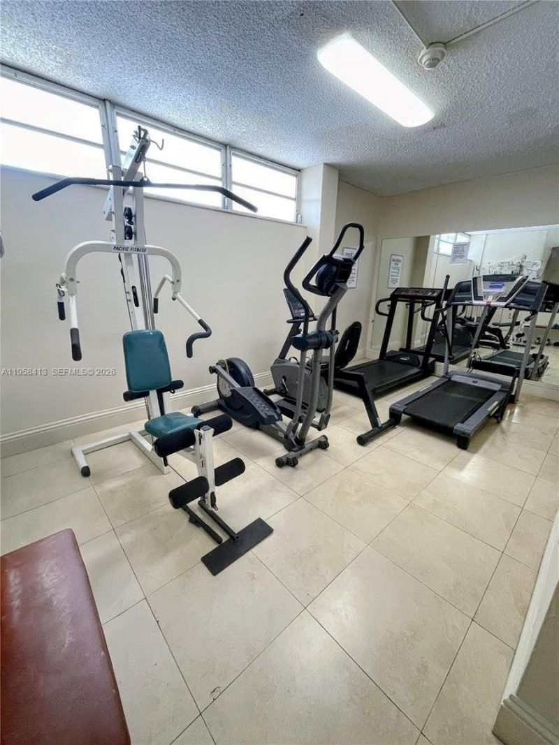 13155 Ixora Ct, Unit 603, North Miami, FL 33181 Photo