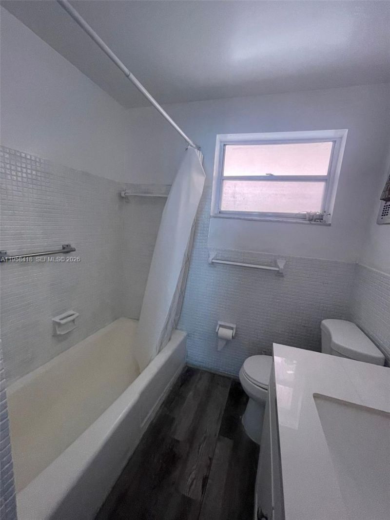 215 SE 3rd Ave, Unit 103C, Hallandale Beach, FL 33009 Photo
