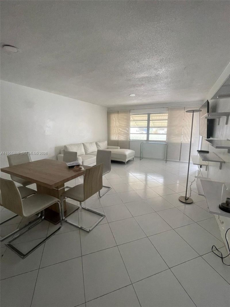 215 SE 3rd Ave, Unit 103C, Hallandale Beach, FL 33009 Photo
