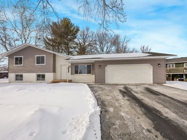 23 Oxby Lane, Waite Park, MN 56387