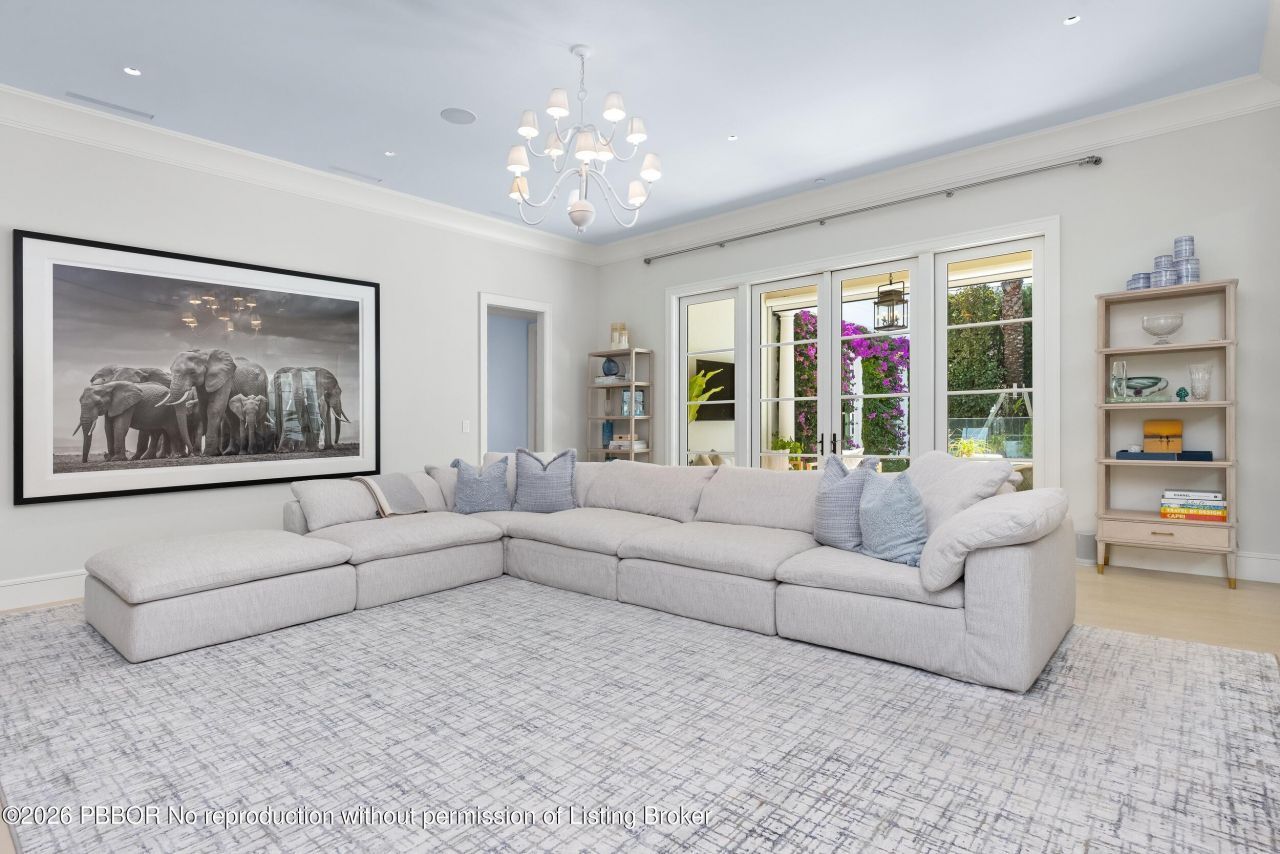 208 Sandpiper Drive, Palm Beach, FL 33480 Photo