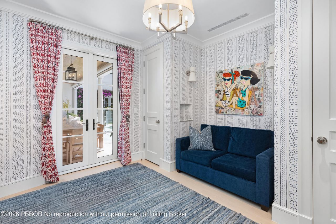 208 Sandpiper Drive, Palm Beach, FL 33480 Photo