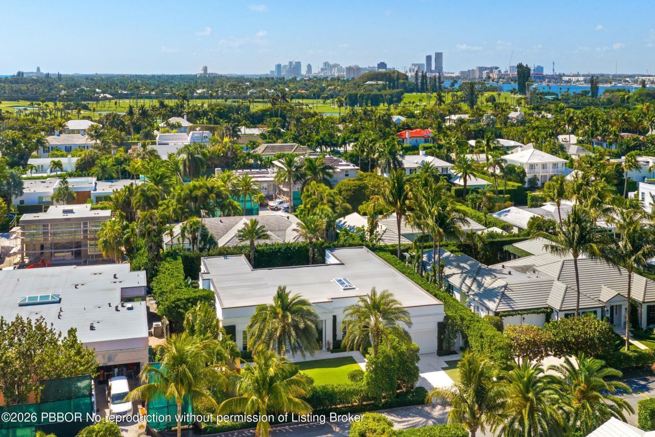 208 Sandpiper Drive, Palm Beach, FL 33480 Photo