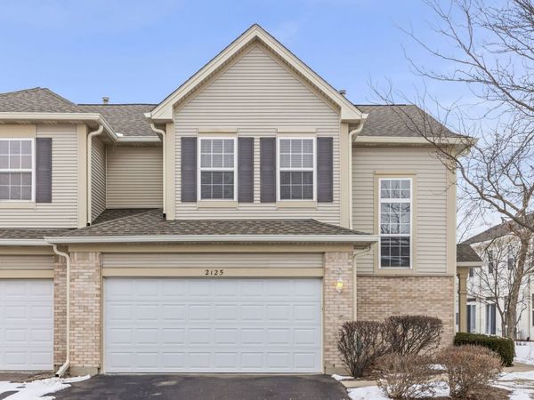 2125 Sunrise Circle, Aurora, IL 60503